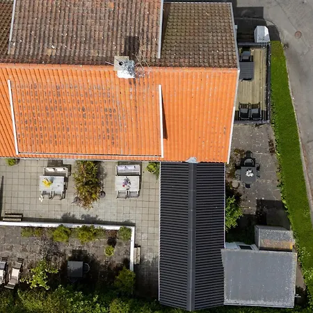 Ferie I Sandvig Nær Og Klippekyst Lejlighed *